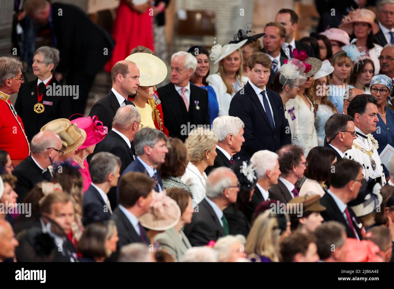 The Duke and Duchess of Cambridge arrive for the National Service of Thanksgiving at St Paul's Cathedral, London, on day two of the Platinum Jubilee celebrations for Queen Elizabeth II. Picture date: Friday June 3, 2022. Stock Photo