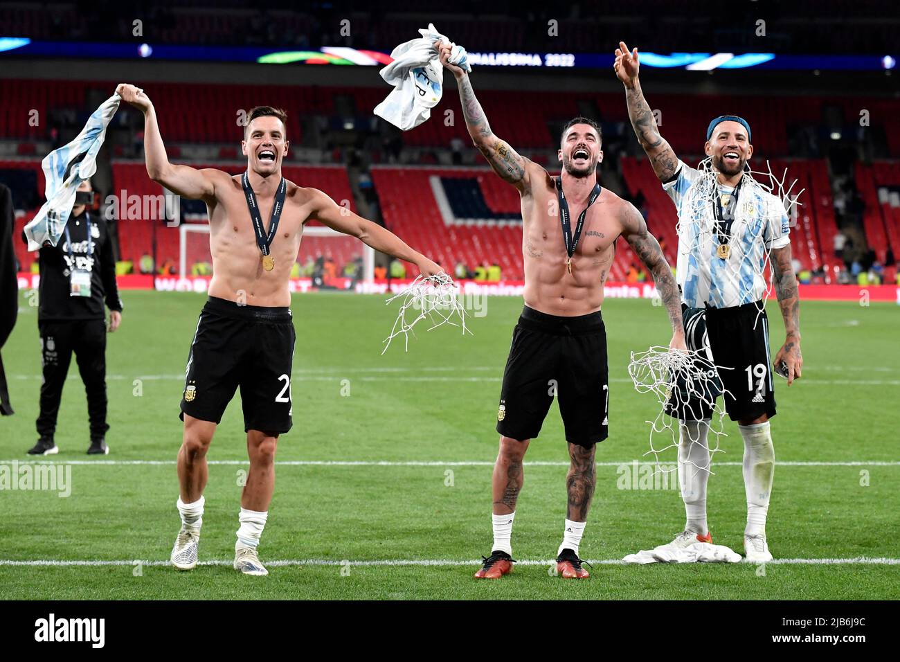 Giovani Lo Celso, Rodrigo De Paul and Nicolas Otamendi of Argentina celebrate at the end of the Finalissima trophy 2022 football match between Italy a Stock Photo