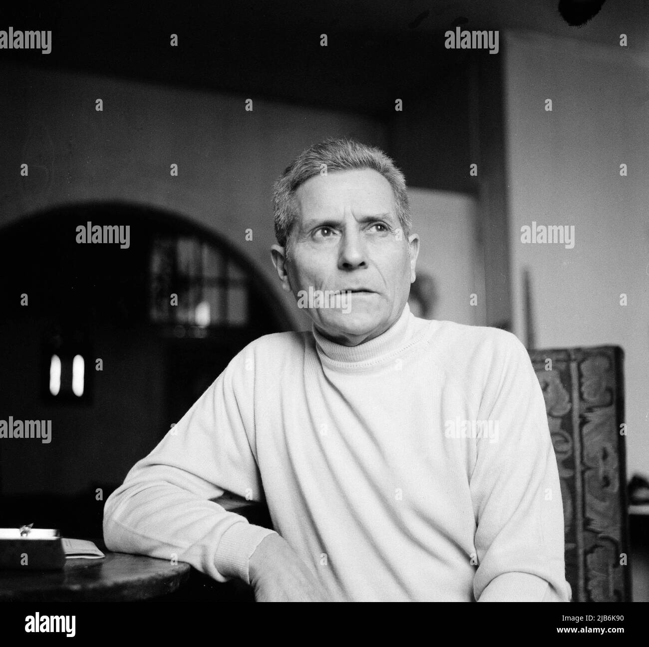 Portrait du realisateur francais Georges Franju (1912-1987). ©Michele Brabo/Opale.photo Stock Photo