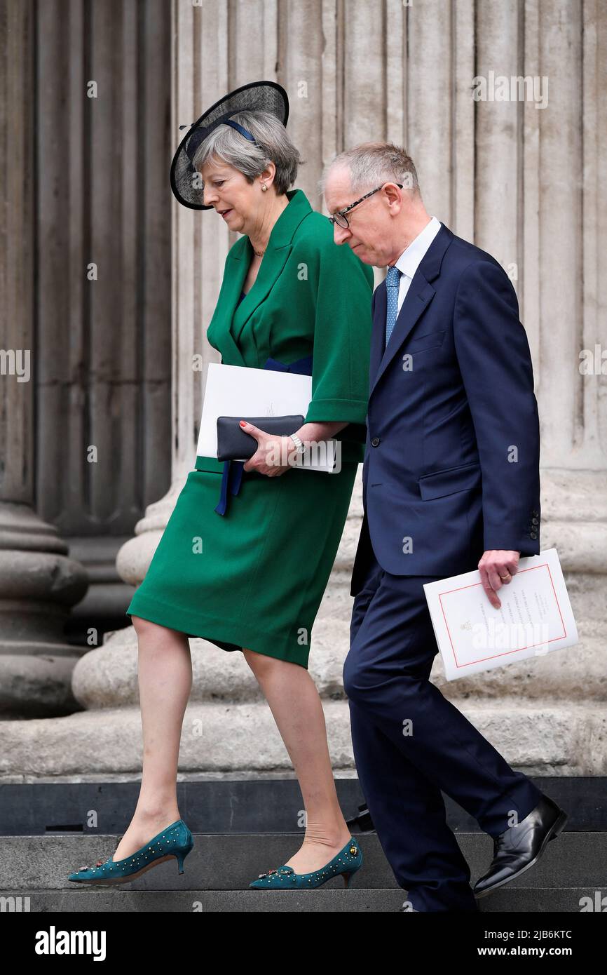 Former Prime Minister Theresa May and her husband Philip May leaving the National Service of Thanksgiving at St Paul's Cathedral, London, on day two of the Platinum Jubilee celebrations for Queen Elizabeth II. Picture date: Friday June 3, 2022. Stock Photo
