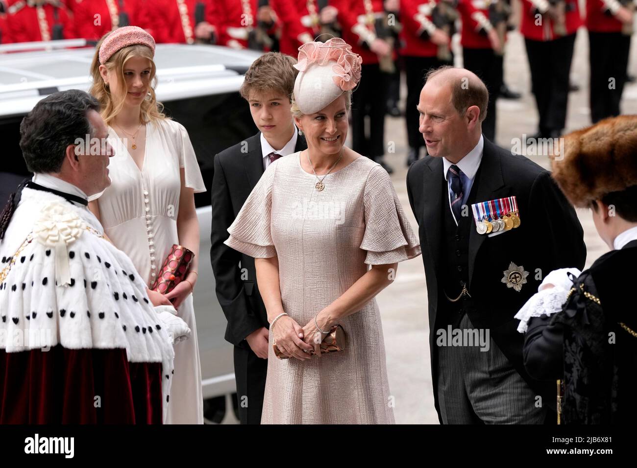 (left to right) Lady Louise Windsor, James, Viscount Severn, the Earl and Countess of Wessex at the National Service of Thanksgiving at St Paul's Cathedral, London, on day two of the Platinum Jubilee celebrations for Queen Elizabeth II. Picture date: Friday June 3, 2022. Stock Photo