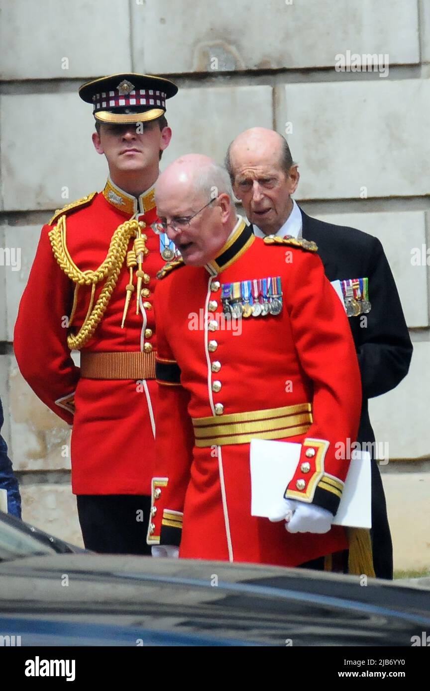 Cousin queen elizabeth ii hires stock photography and images Alamy