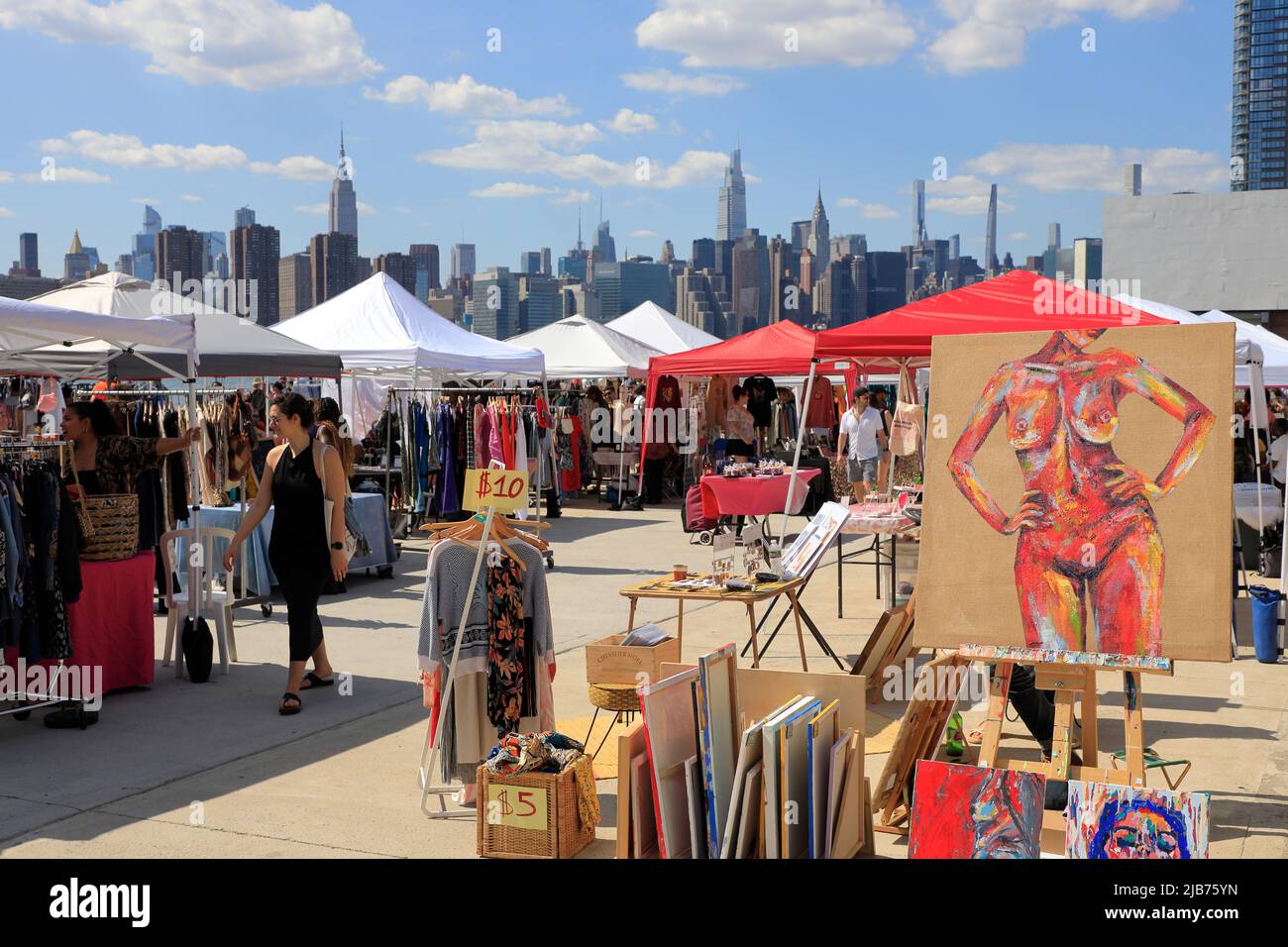 Greenpoint Terminal Market with Manhattan skyline in the background.Greenpoint.Brooklyn.New York City.USA Stock Photo