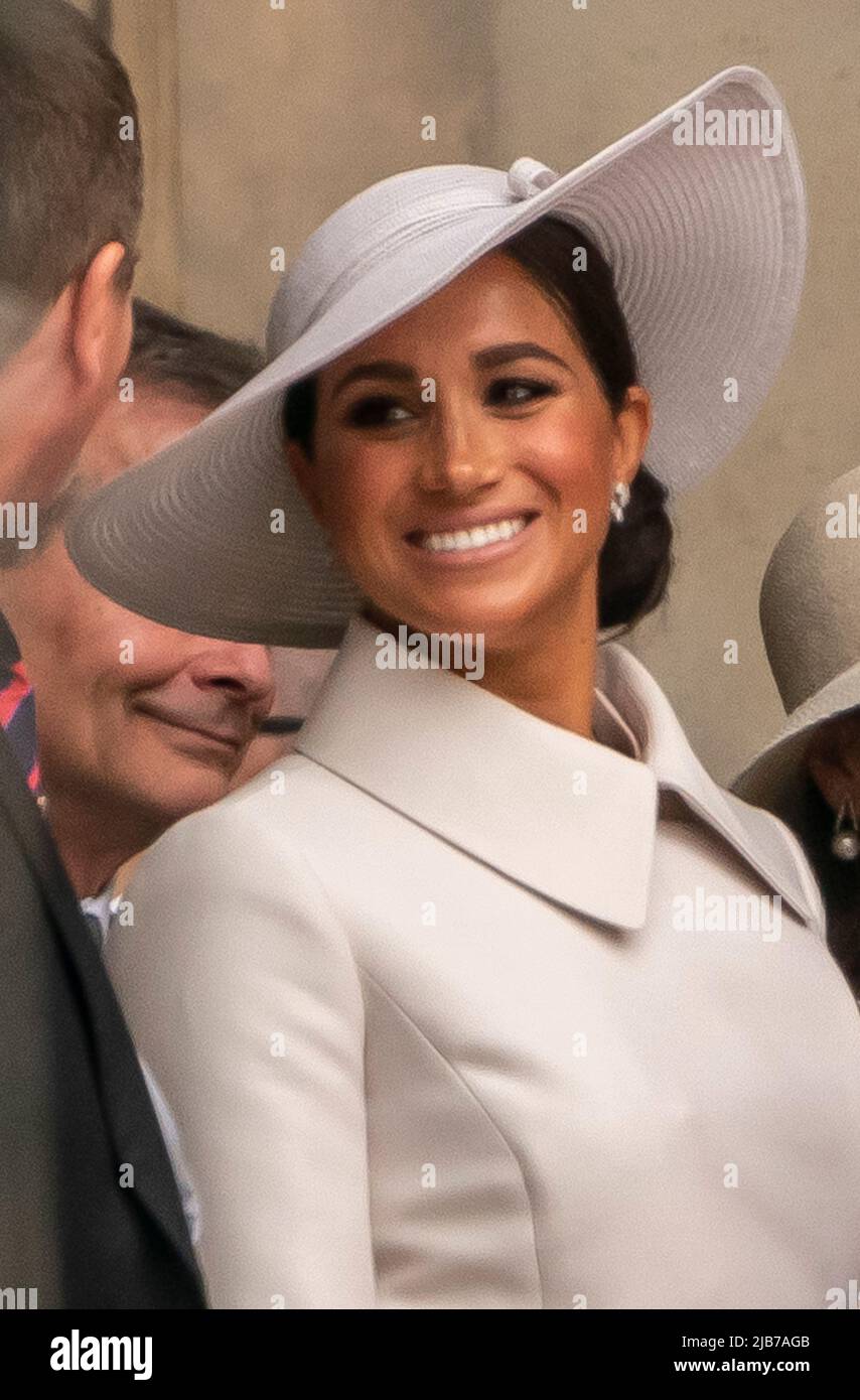 Meghan the Countess of Sussex attend a service of Thanksgiving for the Queen's Platinum Jubilee at St Pauls Cathedral Stock Photo