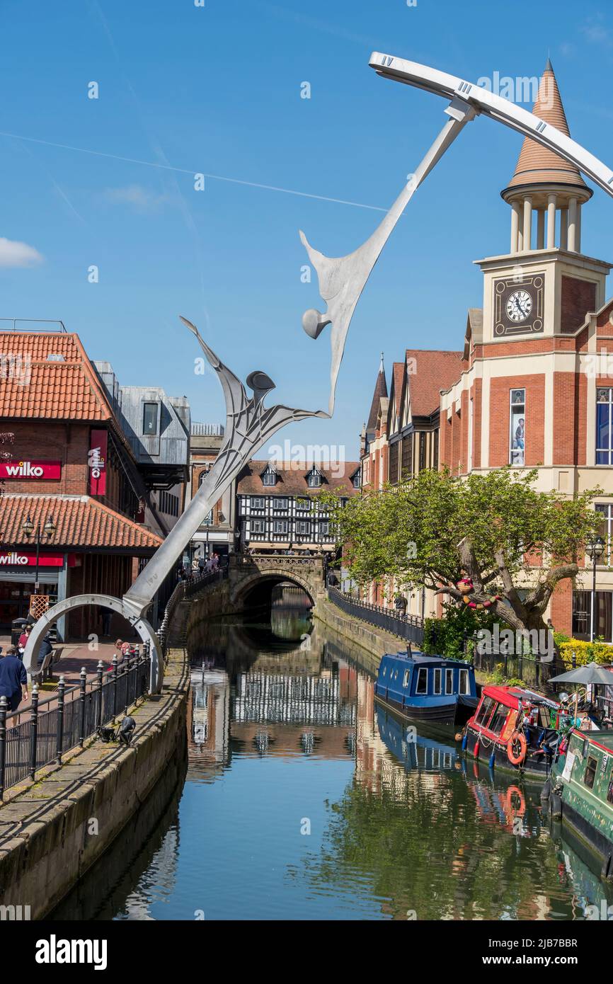 River Witham looking west and Empowerment sculpture spanning river lincoln 2022 Stock Photo