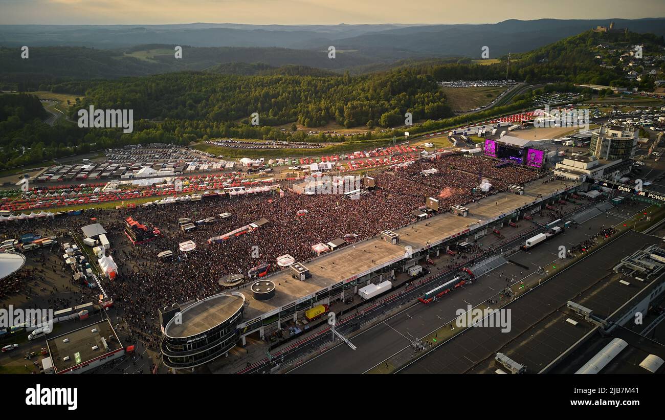 Nurburg, Germany. 03rd June, 2022. 03 June 2022, Rhineland-Palatinate,  Nürburg: The grounds of the festival "Rock am Ring", (aerial view with a  drone). The festival is sold out with 90,000 visitors. Photo: