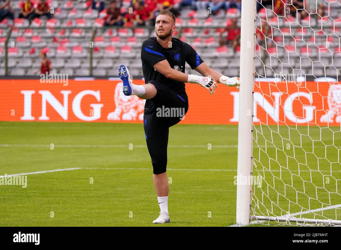 Brussels, Belgium. 03rd June, 2022. BRUSSELS, BELGIUM - JUNE 3: Jasper Cillessen of the Netherlands warms up before kick-off during the UEFA Nations League League A Group 4 match between Belgium and Netherlands at the King Baudouin Stadium on June 3, 2022 in Brussels, Belgium (Photo by Jeroen Meuwsen/Orange Pictures) Credit: Orange Pics BV/Alamy Live News Stock Photo