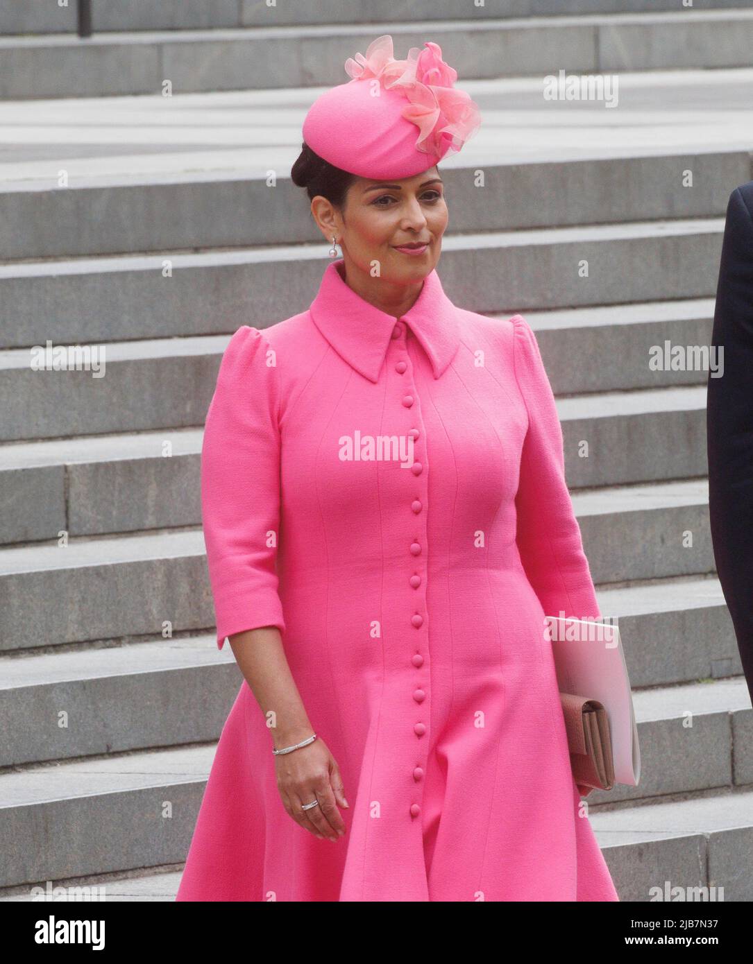 priti patel pink dress London, UK. 3rd June, 2022. Priti Patel, Home Secretary, at St Pauls  Cathedral for a Thanksgiving Service to Her Majesty Queen Elizabeth II to  celebrate her 70 years on the throne. Credit: