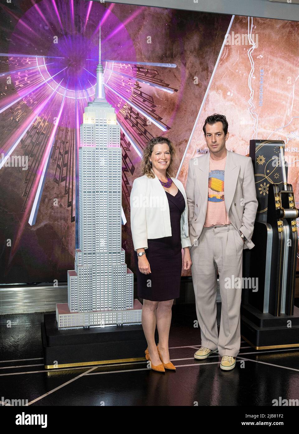 New York, USA. 03rd June, 2022. Emma Wade-Smith, British Consul General and DJ Mark Ronson visit the iconic Empire State Building to light building in purple and gold to honor the Platinum Jubilee of Queen Elizebeth II (Photo by Lev Radin/Pacific Press) Credit: Pacific Press Media Production Corp./Alamy Live News Stock Photo