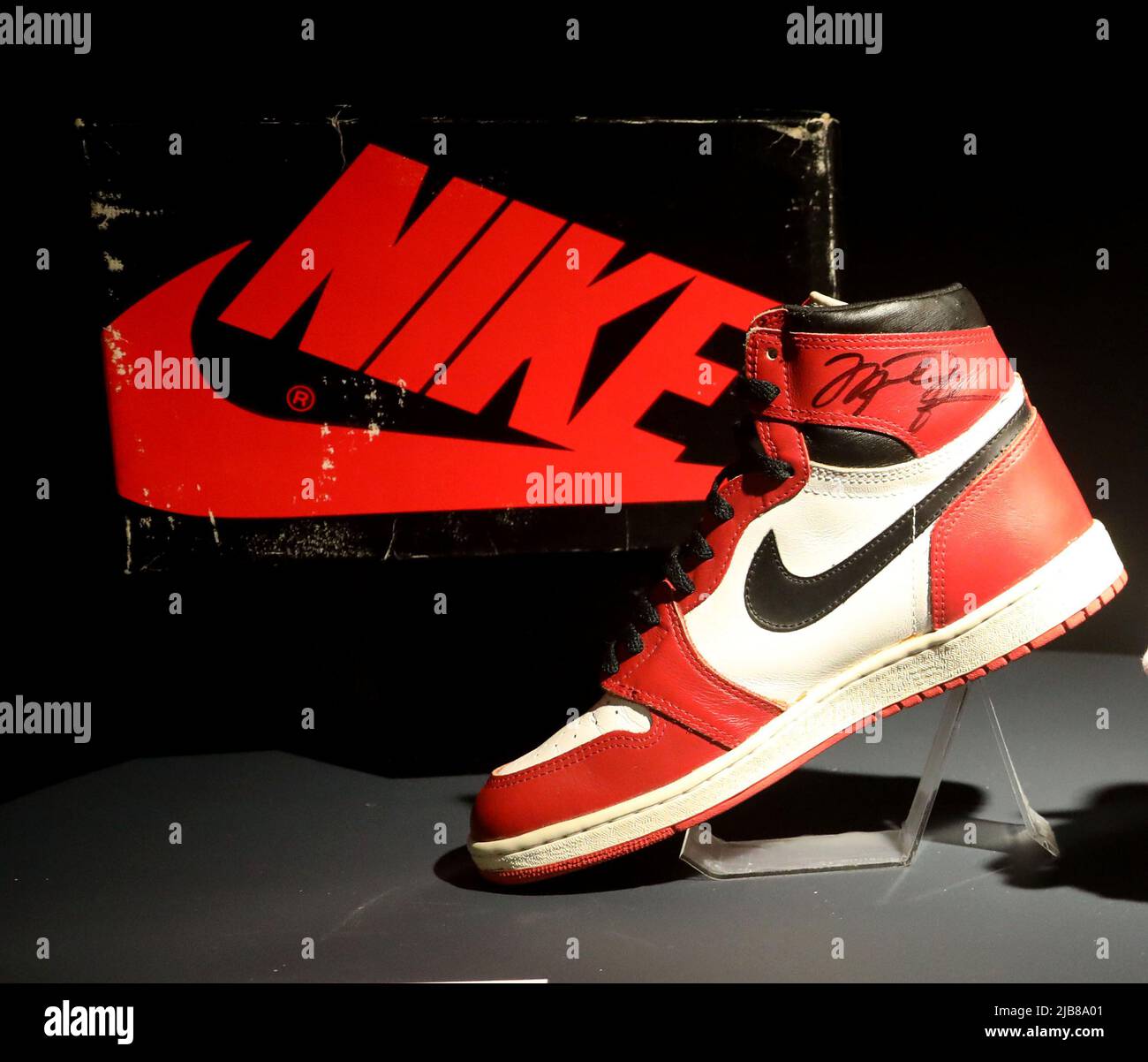 New York, USA. 3rd June, 2022. A view of the Michael Jordan Game-Worn Dual  Signed Original 1985 Air Jordan 1 ""˜Chicago' Nike sneaker seen at the  press preview for the upcoming Christie's
