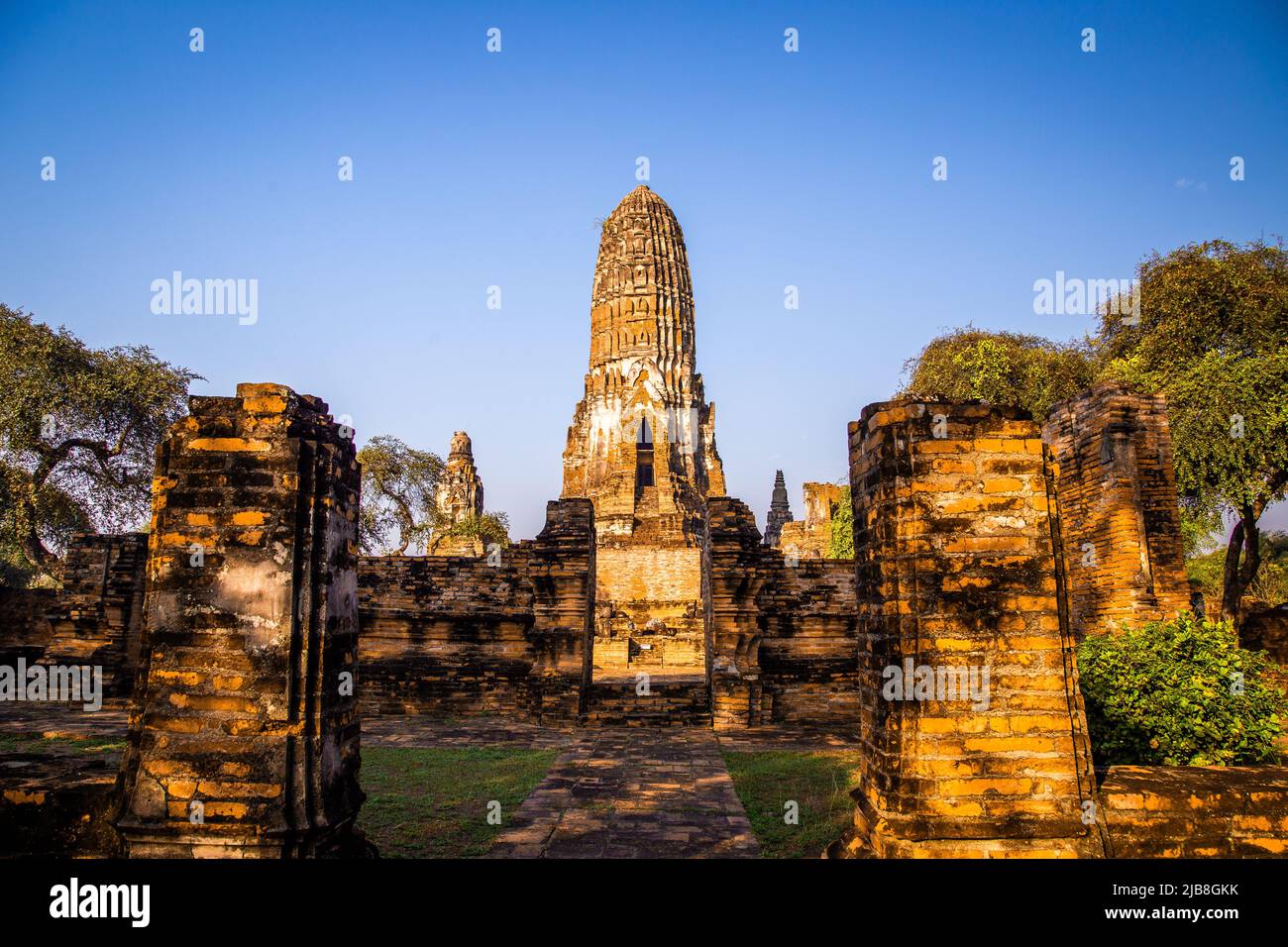 Wat Phra Ram ruin temple in Phra Nakhon Si Thailand Stock Photo - Alamy