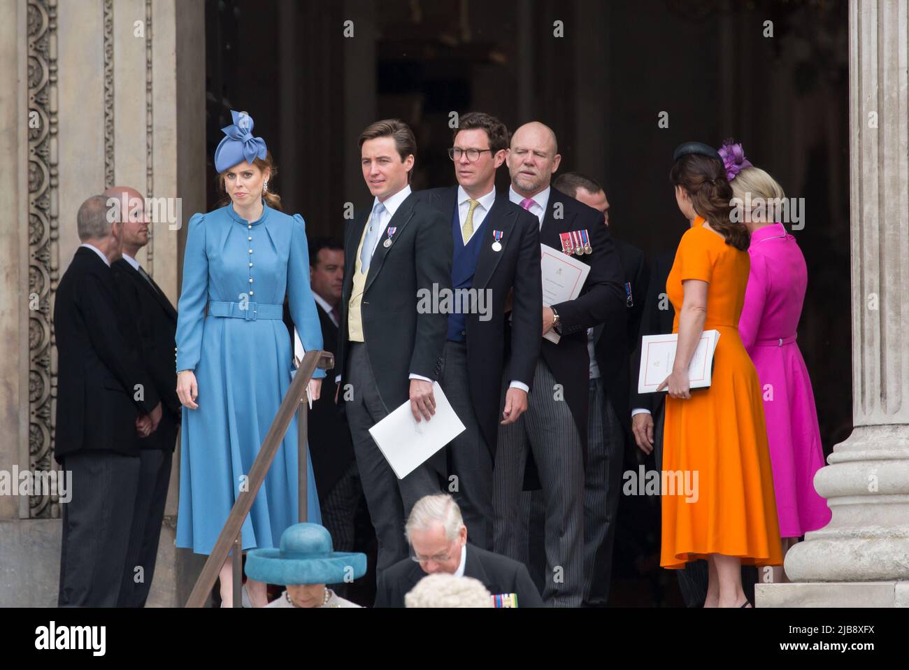 London uk 3rd june 2022 Princess Beatrice and  Edoardo Mapelli Mozzi Service of Thanksgiving for Queen Elizabeth II’s Platinum Jubilee Stock Photo