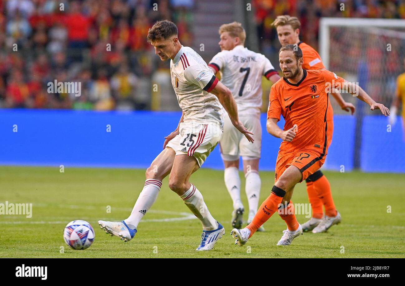 Brussels, Belgium. 03rd June, 2022. Thomas Meunier of Belgium pictured in action with Daley Blind of The Netherlands during a soccer game between the national teams of Belgium, called the Red Devils and The Netherlands, called Oranje in the Uefa Nations League, on friday 3 th of June 2022 in Brussels, Belgium . PHOTO SPORTPIX | DAVID CATRY SOCCER BELGIUM VS NETHERLANDS David Catry | Sportpix.be Credit: SPP Sport Press Photo. /Alamy Live News Stock Photo