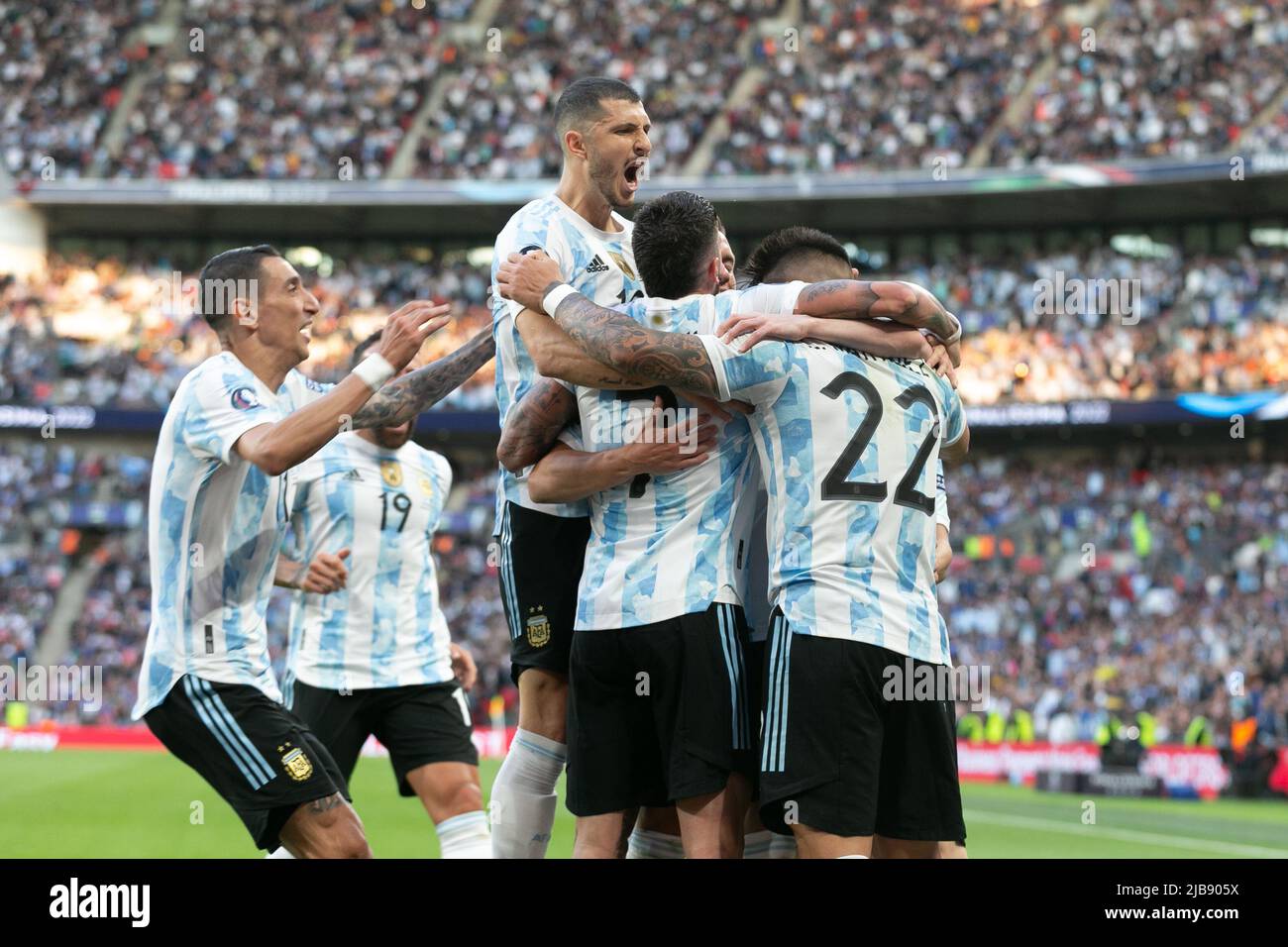 Players of  Argentina celebrate the goal by Lautaro Martinez of Argentina during the Italy v Argentina - Finalissima 2022 match at Wembley Stadium on June 1, 2022 in London, England.(MB Media) Stock Photo