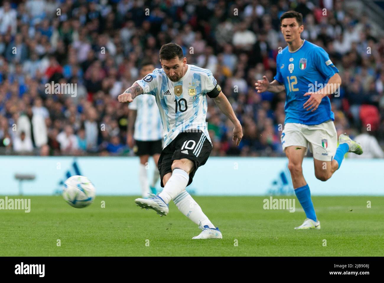 Lionel Messi (c) of Argentina strucks the ball during the Italy v Argentina - Finalissima 2022 match at Wembley Stadium on June 1, 2022 in London, England.(MB Media) Stock Photo