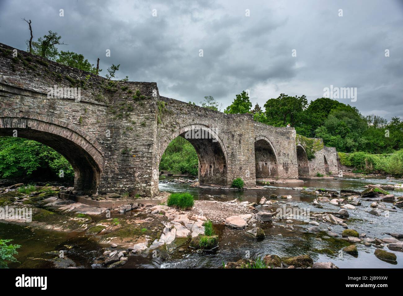 Brecon, May 15th 2022: The bridge over the River Usk at Llangynidr in ...