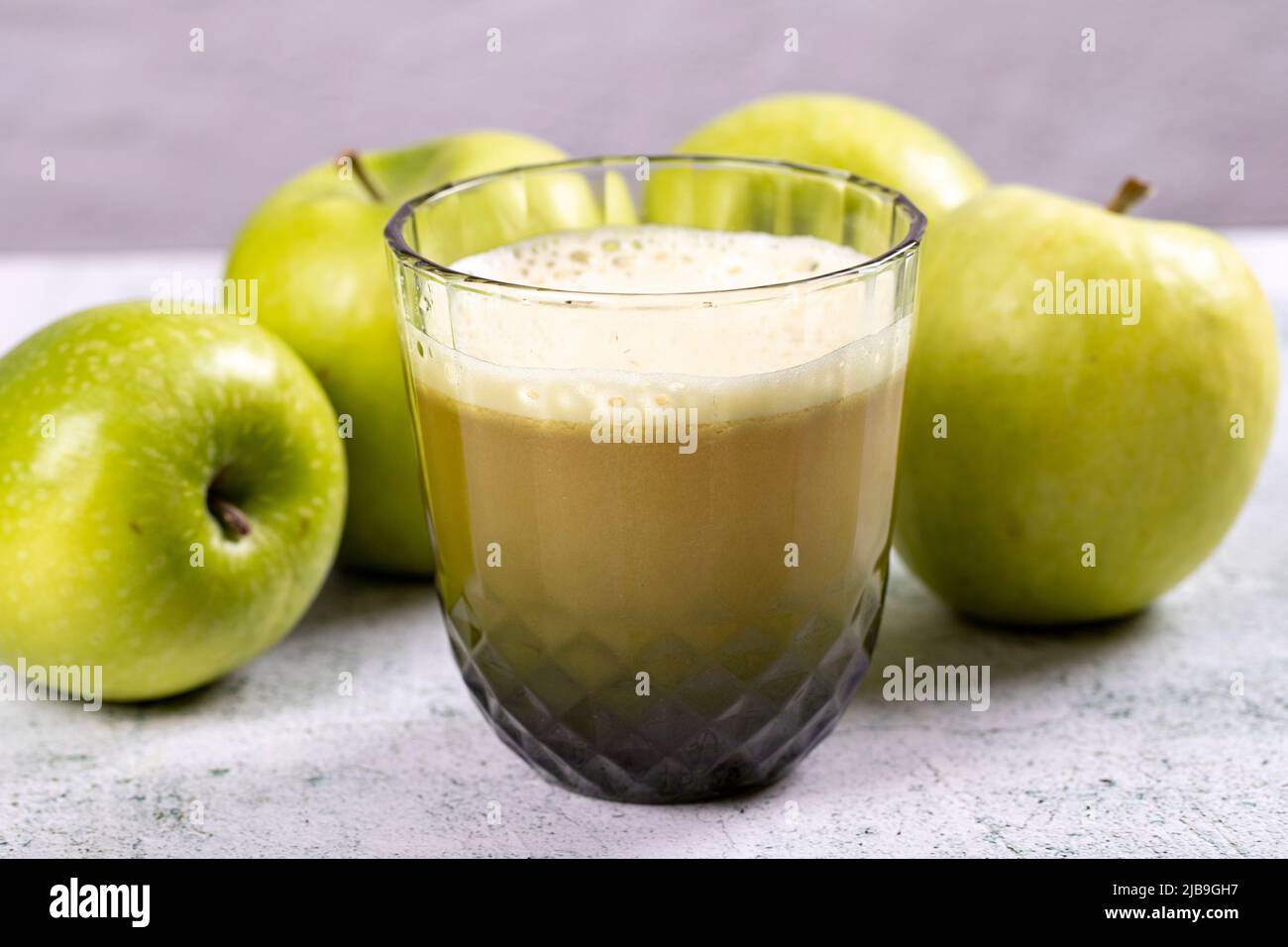 1 ounce fresh squeezed apple juice calories