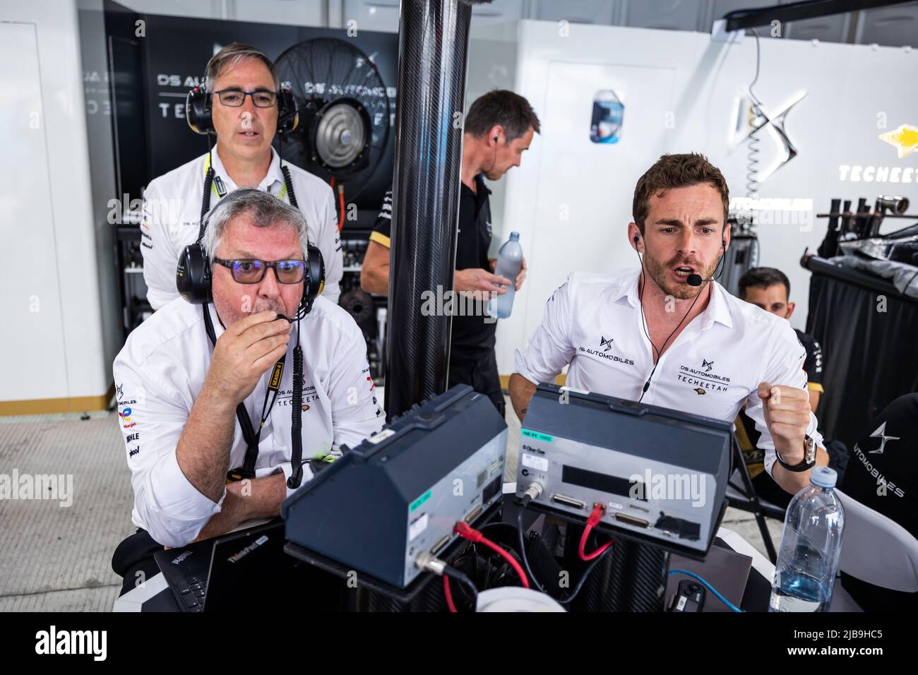 Jakarta, Indonesia. 04th June, 2022. ROSSITER James, DS Techeetah Sporting Director & Reserve driver, portrait BERESFORD Nigel, DS Techeetah Team Manager, portrait PRESTON Mark, DS Techeetah Team Principal, portrait emotion during the 2022 Jakarta ePrix, 6th meeting of the 2021-22 ABB FIA Formula E World Championship, on the Jakarta International e-Prix Circuit from June 2 to 4, in Jakarta - Photo Germain Hazard / DPPI Credit: DPPI Media/Alamy Live News Stock Photo