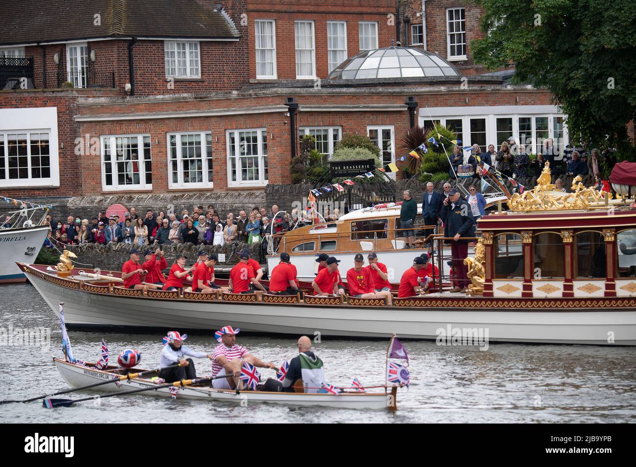 Windsor, Berkshire, UK. 4th June, 2022. A spectacular Platinum Jubilee