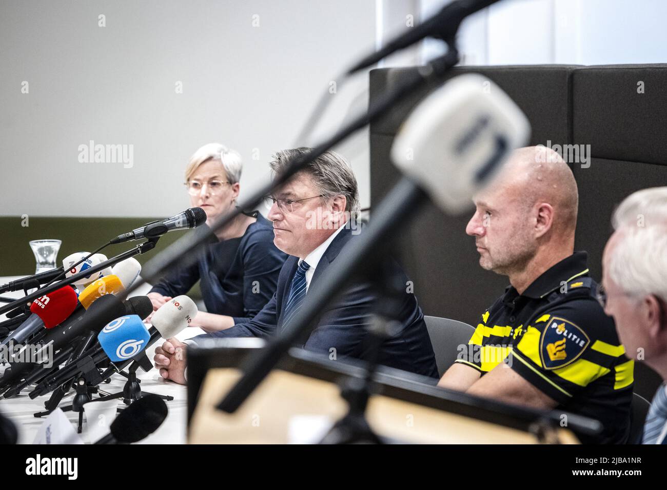 2022-06-04 16:38:41 MAASTRICHT - Mayor of Sittard-Geleen Xander Beenhakkers, Hans Verheijen of the Limburg police unit, Mayor of Kerkrade Petra Dassen-Housen and Chief Public Prosecutor Henk van der Meijden during a press conference at the police station about the case of the missing boy Gino. ANP ROB ENGELAAR netherlands out - belgium out Stock Photo