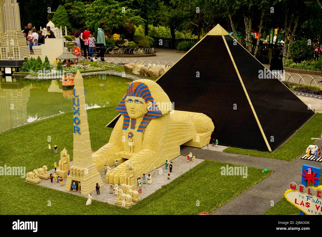 legoland windsor theme park