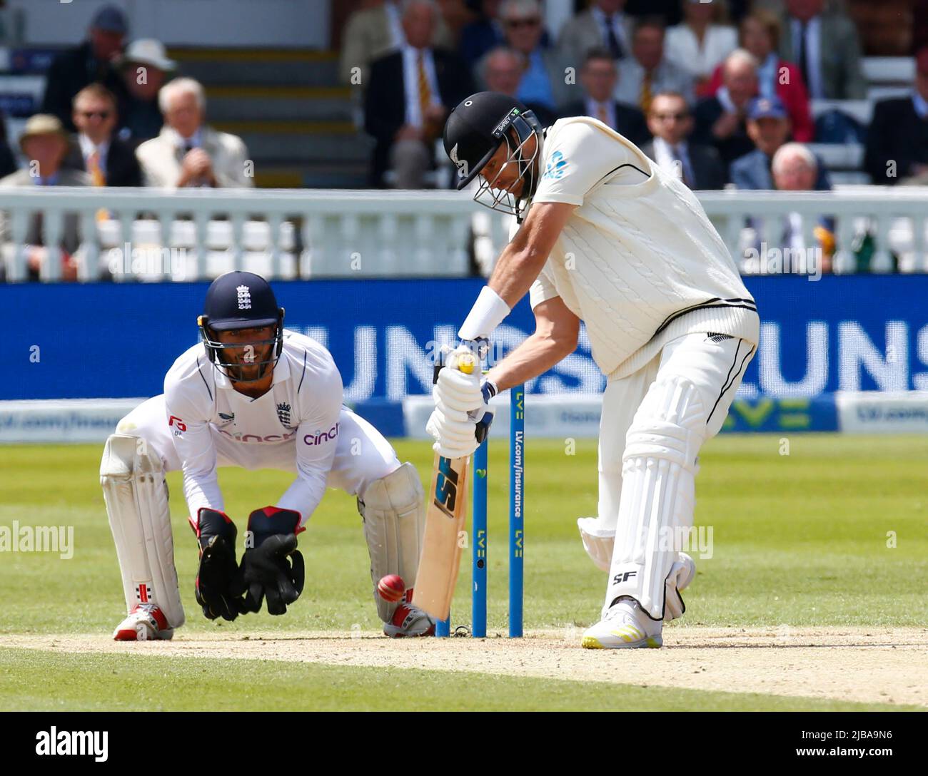 London, UK. 01st Feb, 2018. LONDON ENGLAND - JUNE 04 : Tim Southee of New  Zealand during INSURANCE TEST SERIES 1st Test, Day 3,(Day 3 of 5) between  England against New Zealand