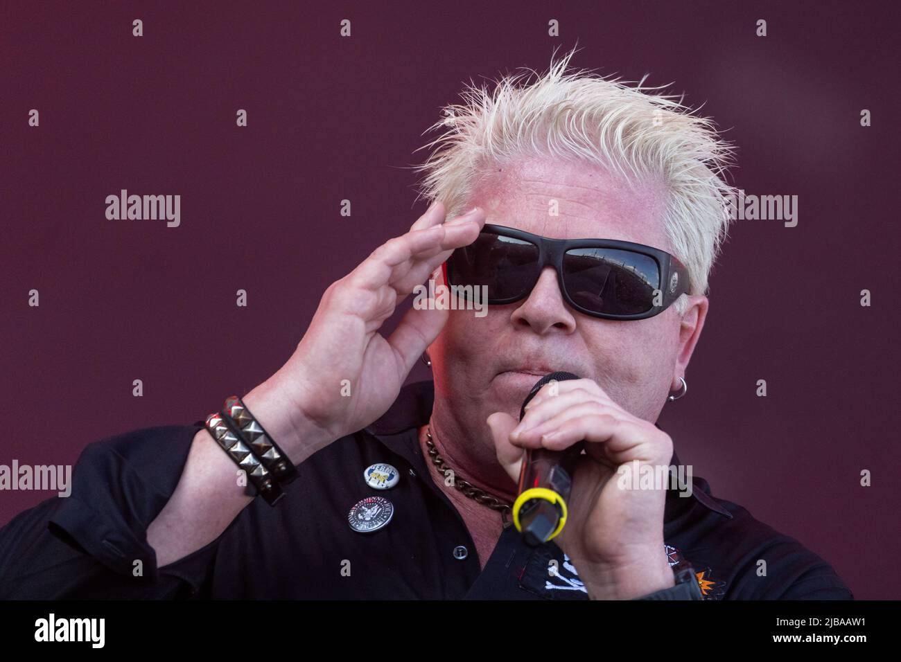 Dexter Holland, singer of . rock punk group The Offspring, performs on  the main stage during the 18th Rock Oz'Arenes festival in Avenches,  Switzerland, Thursday Aug. 13, 2009. (AP Photo/Keystone, Sandro Campardo