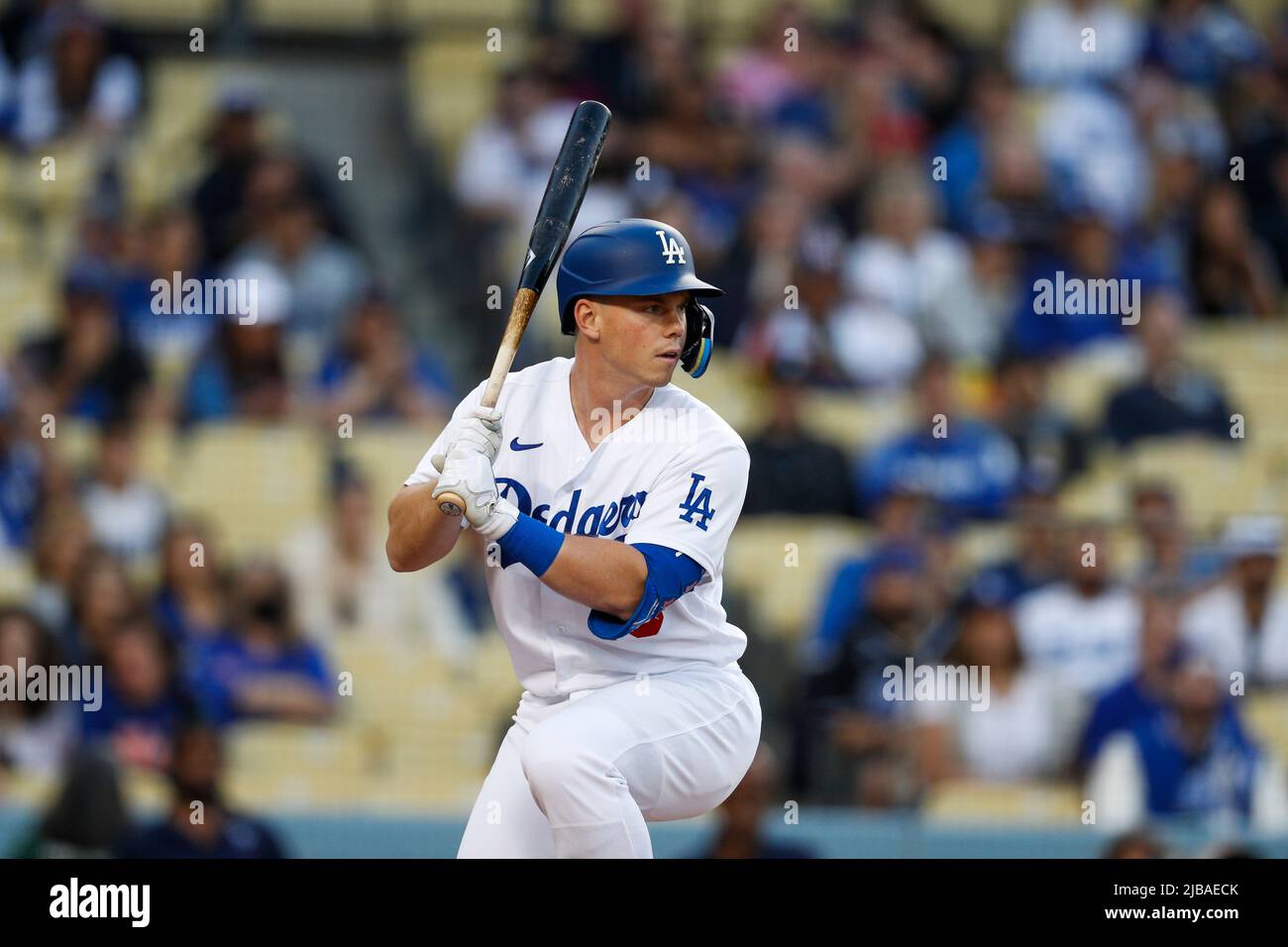 Los Angeles Dodgers catcher Will Smith (16) waits for the pitch during