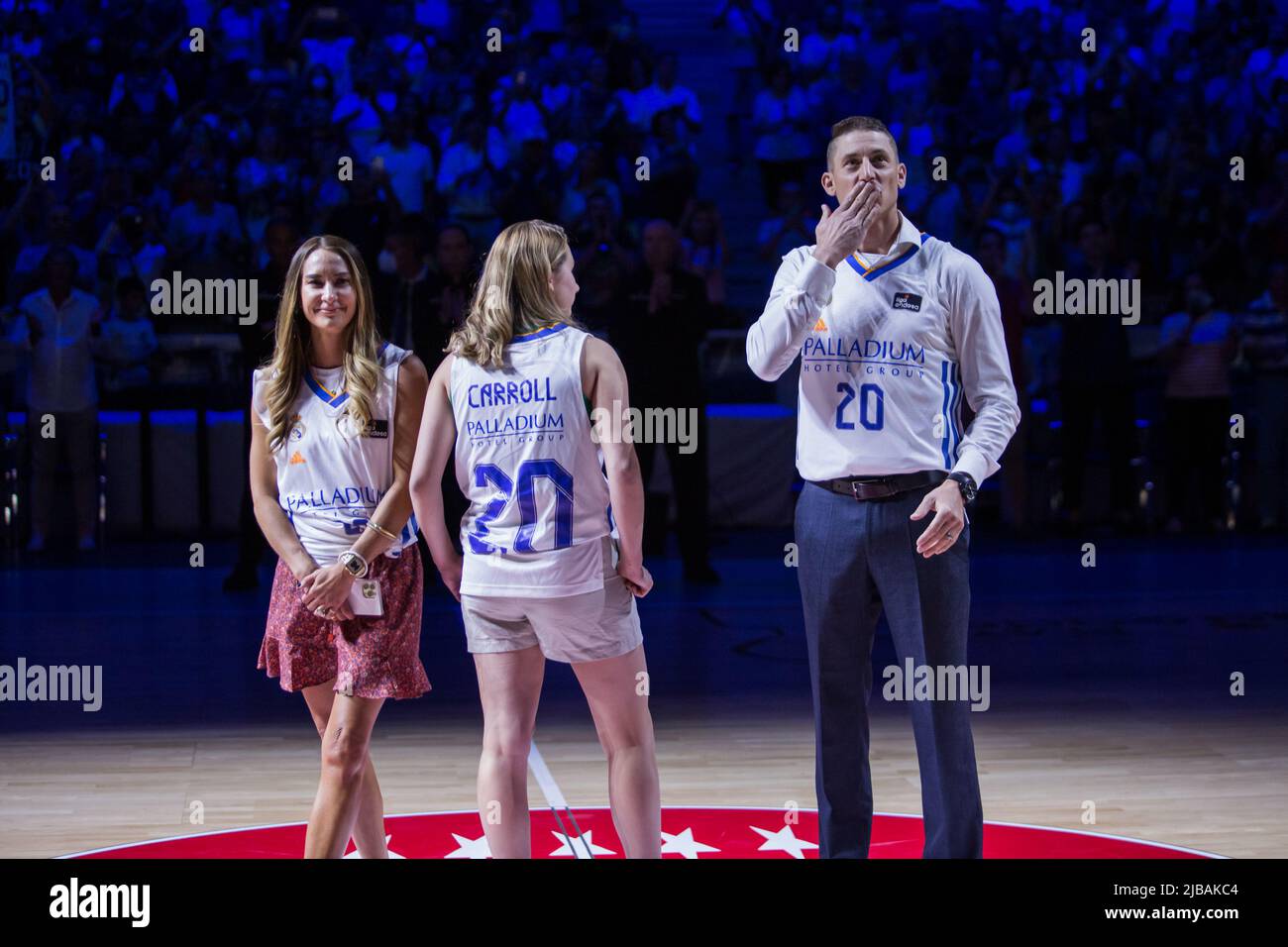 Madrid, Spain. 04th June, 2022. Jaycee Carroll (R) during Liga Endesa Playoff 2022 semifinals game 2 between Real Madrid and Bitci Baskonia celebrated at Wizink Center in Madrid (Spain), June 4th 2022. Real Madrid won 83 - 71 (Photo by Juan Carlos García Mate/Pacific Press) Credit: Pacific Press Media Production Corp./Alamy Live News Stock Photo