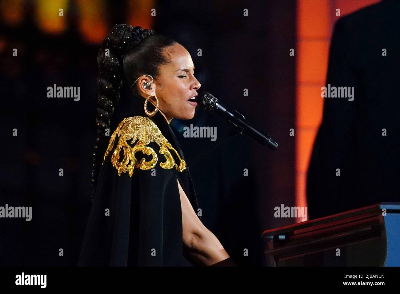 Alicia Keys performing during the Platinum Party at the Palace staged