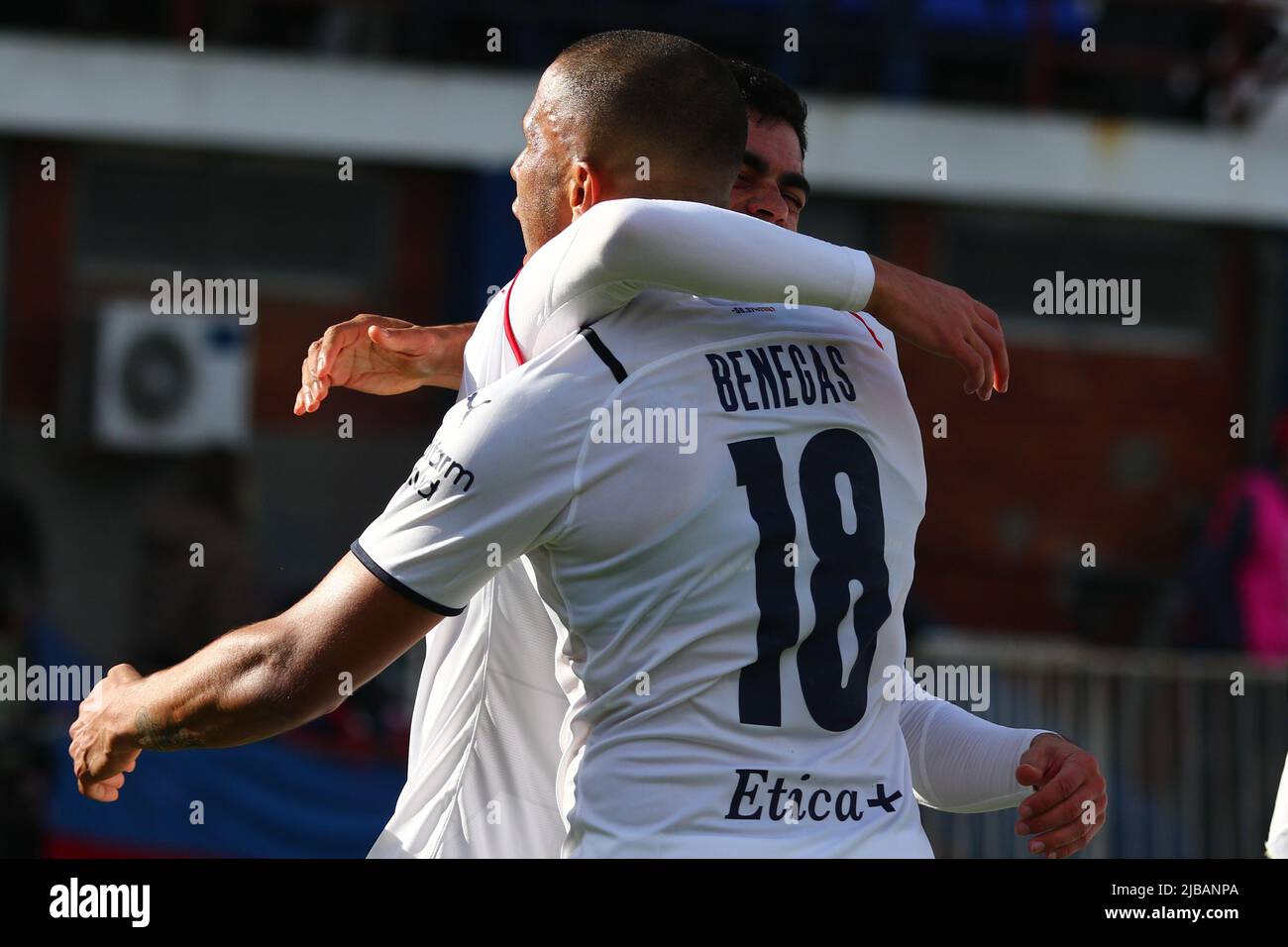 BUENOS AIRES, 06.06.2022: San Lorenzo and Independiente play for the first round of the Binance Cup of the Liga Profesional de Fútbol Stock Photo