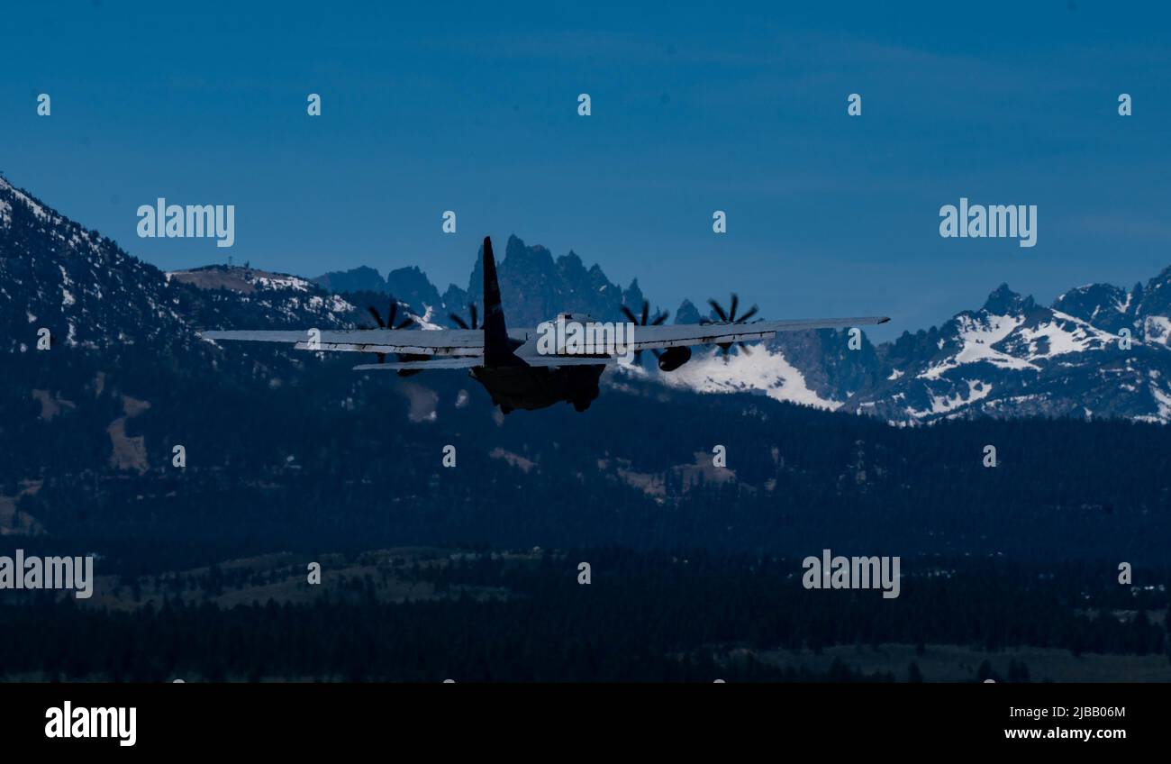 152nd air operations group hi-res stock photography and images - Alamy