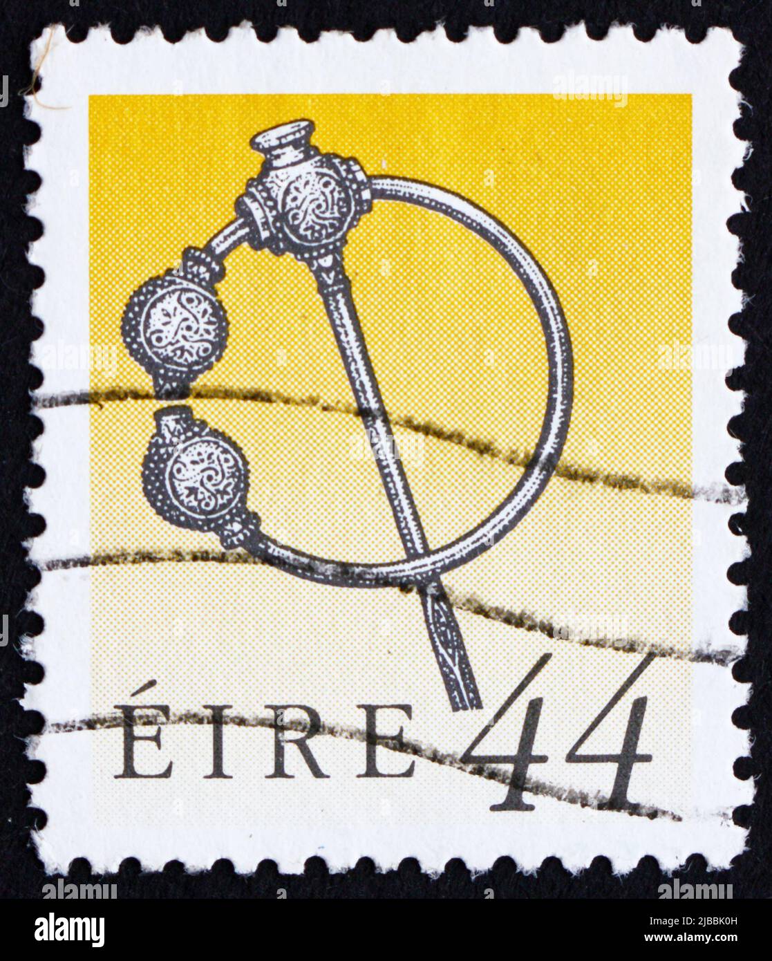 IRELAND - CIRCA 1991: a stamp printed in the Ireland shows Silver Thistle Brooch, Art Treasure of Ireland, circa 1991 Stock Photo