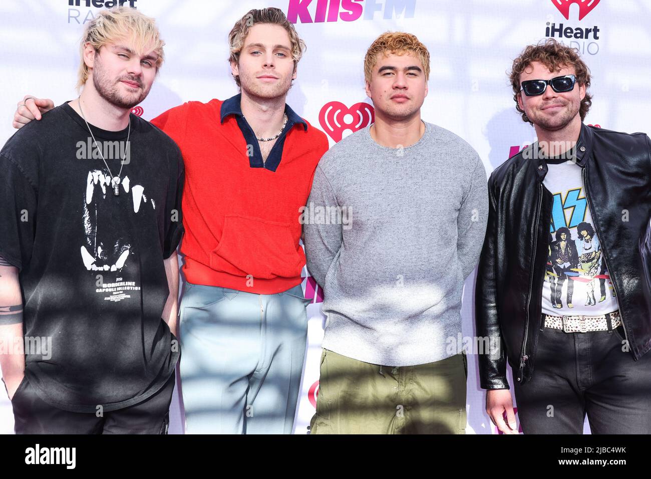 5sos hi-res stock photography and images - Alamy