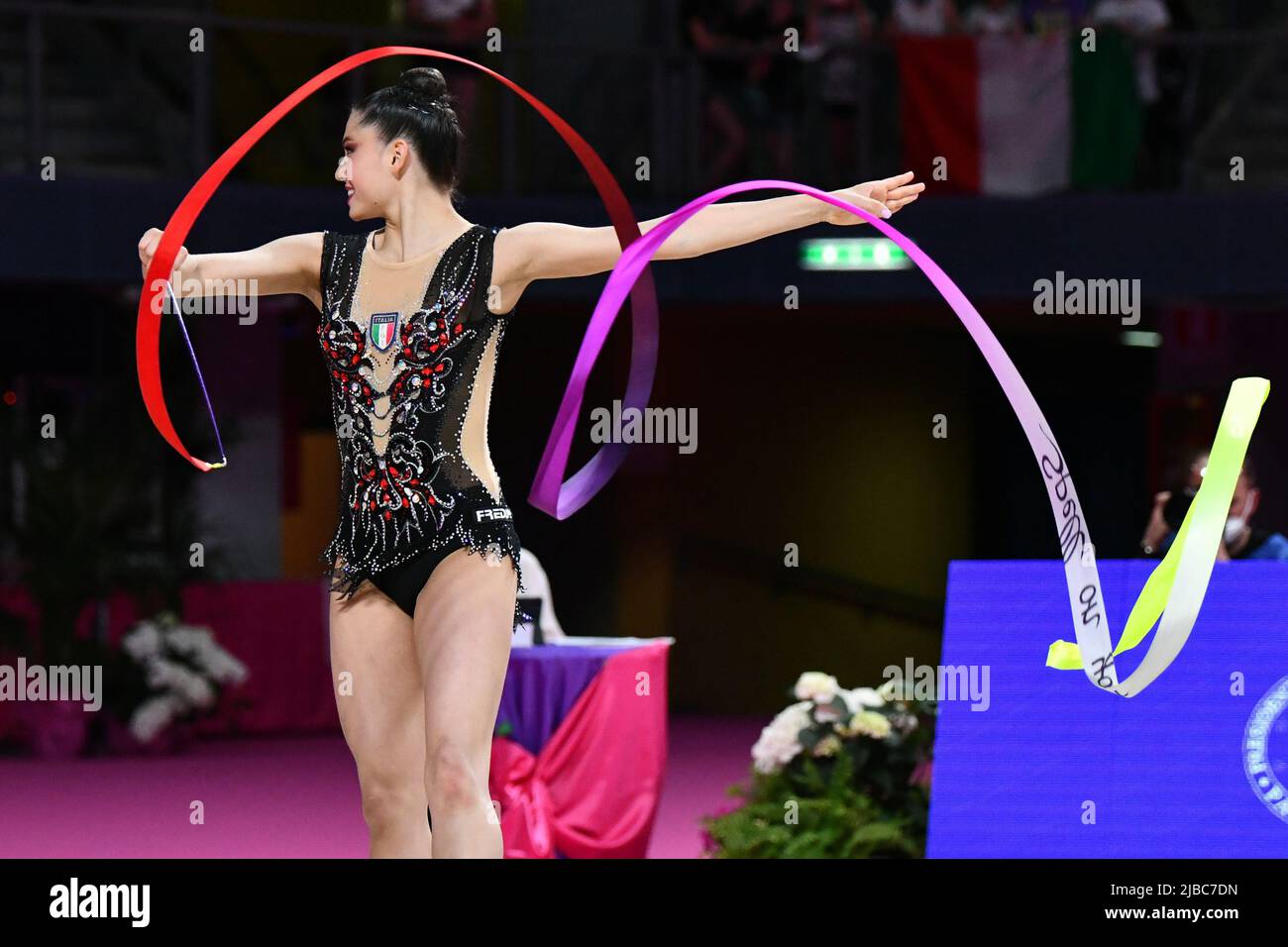 Ginnastica ritmica, finale all-around: Milena Baldassarri splendida sesta