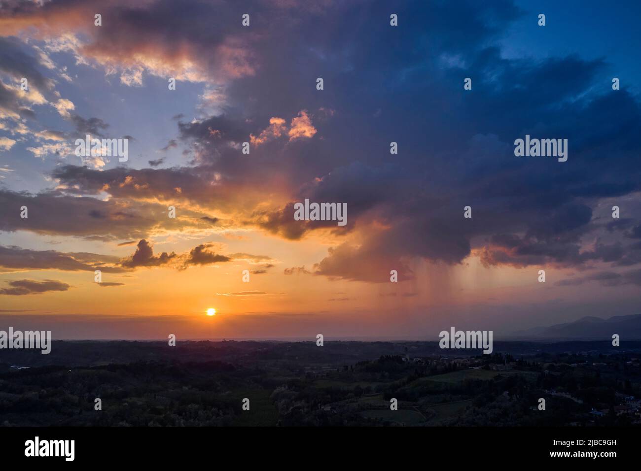 Tuscan aerial view hi-res stock photography and images - Alamy