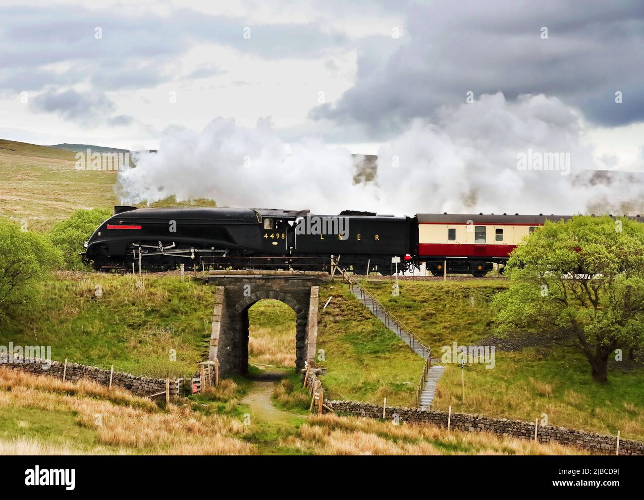 Lner class a4 4498 sir nigel gresley hi-res stock photography and ...