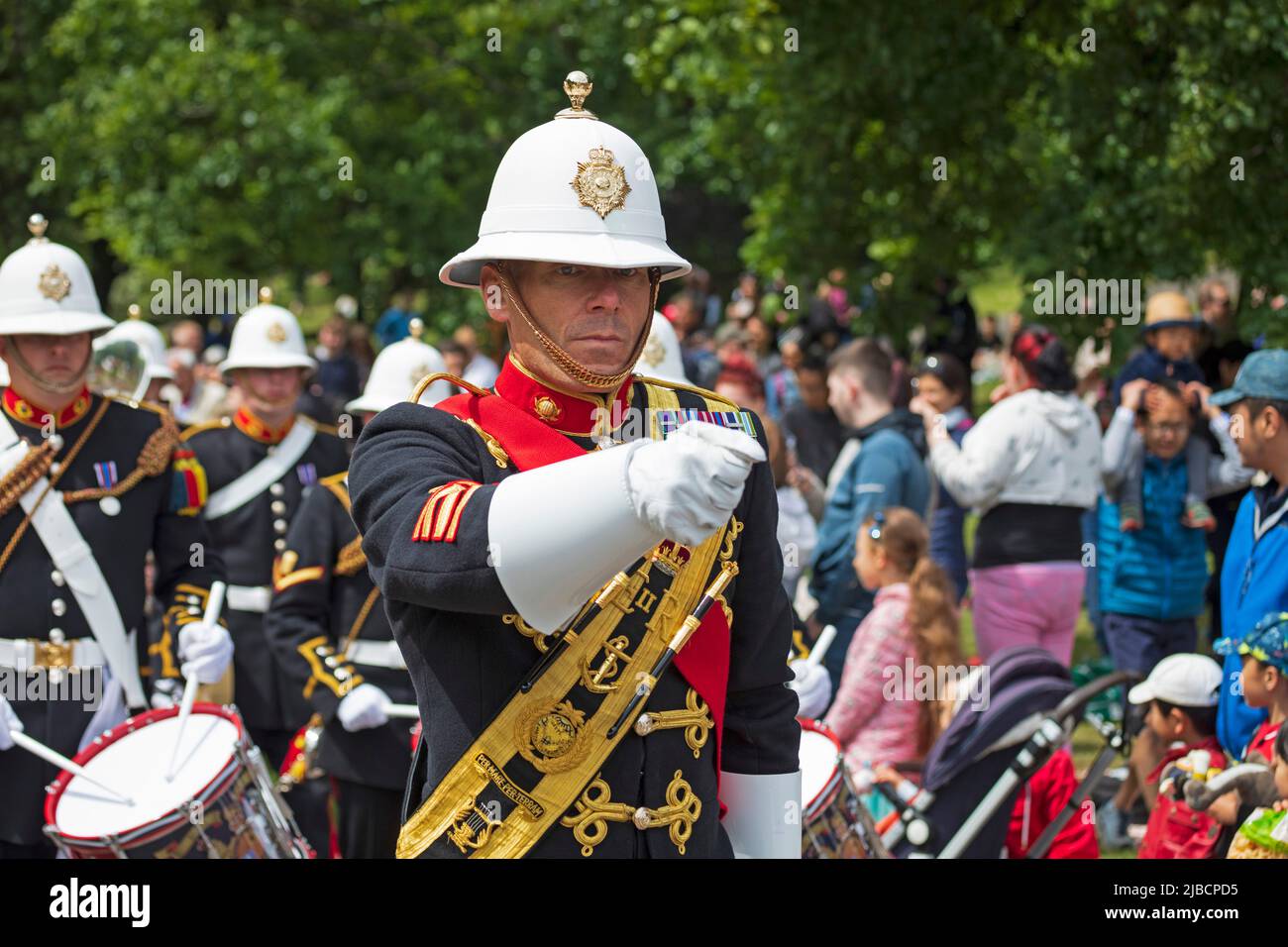 Ross Bandstand, Princes Street Gardens west, Scotland, UK. 5th June 2022. Edinburgh, Queens Platinum Jubilee celebrations attended by hundreds of locals and visitors to be entertained by The Band of Her Majesty's Royal Marines Scotland and the International Performers from Edinburgh Festival Carnival entertainers from USA, South Africa, Brazil, Trinidad, Costa rica and Cuba. Credit: Scottishcreative/alamy live news Stock Photo