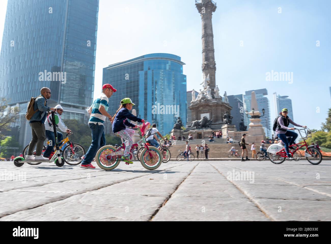 Mexico City, January 20th 2019: The weekly Sunday bike ride on Paseo de ...