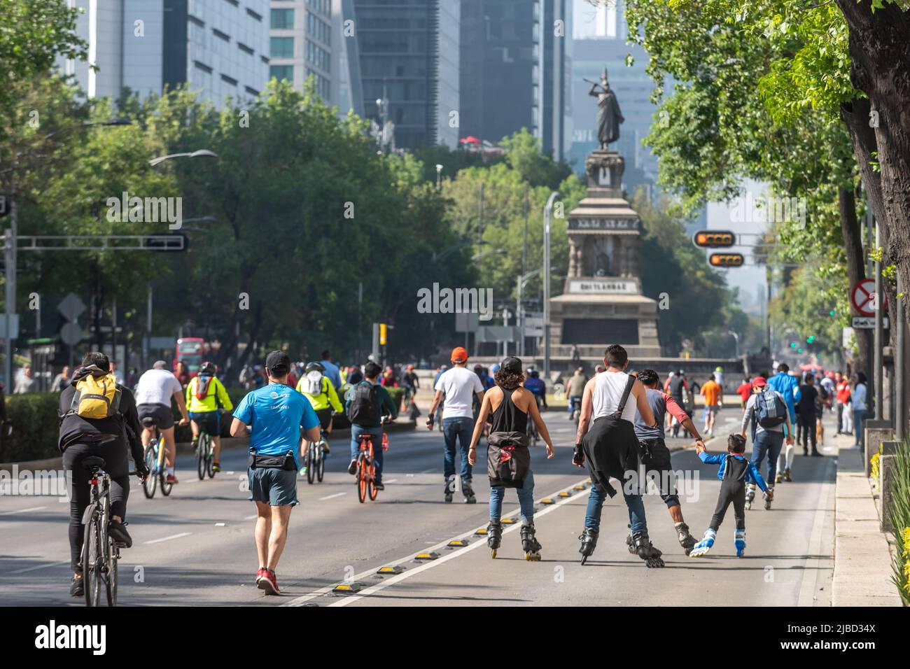 Mexico City, January 20th 2019 The weekly Sunday bike ride on Paseo de