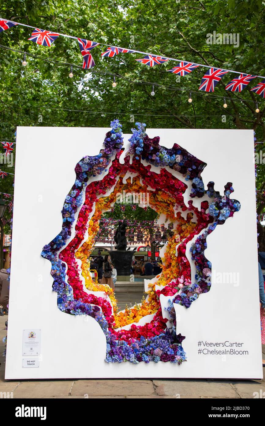 London, May 26, 2022: Steets of Chelsea get decoated with floral displays for annual Chelsea in Bloom competition Stock Photo