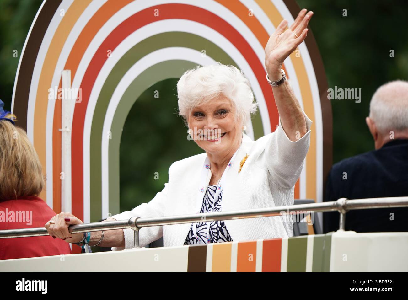 Angela Rippon waves to the crowd during the Platinum Jubilee Pageant in ...