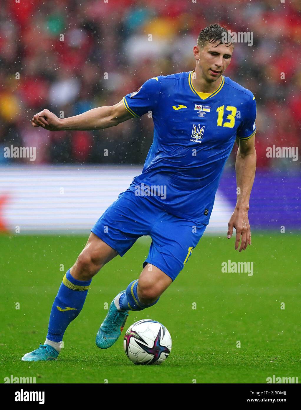 Psg'S Bold Move Pays Off: Ukrainian Defender Zabarnyi Joins! (Foot) - 5lq5gd9