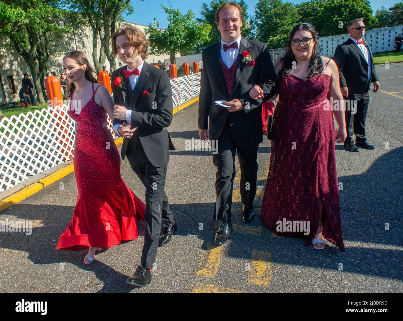 Fairless Hills, United States. 04th June, 2022. A group walks to the
