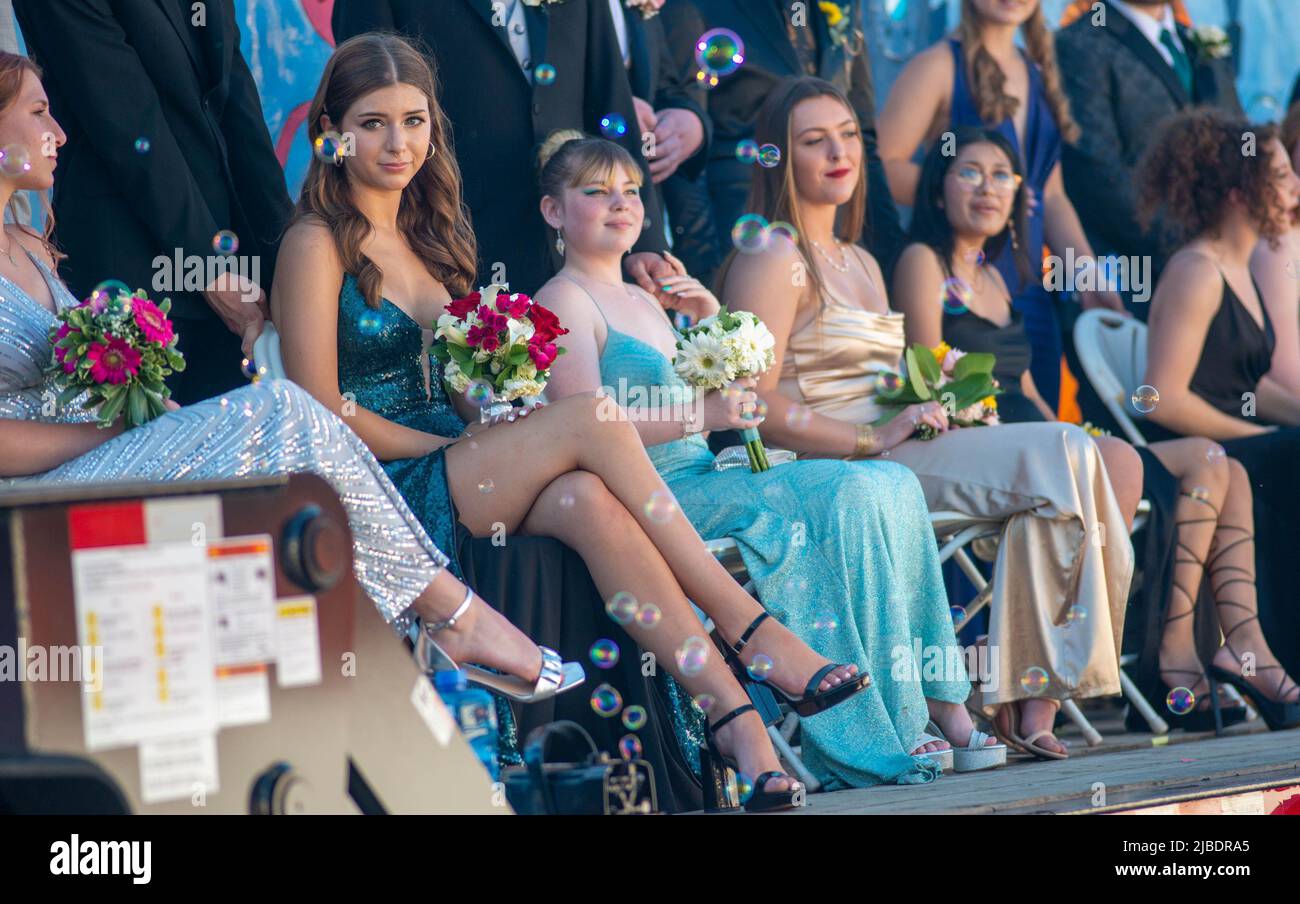 Fairless Hills, United States. 04th June, 2022. Bubbles flow freely on