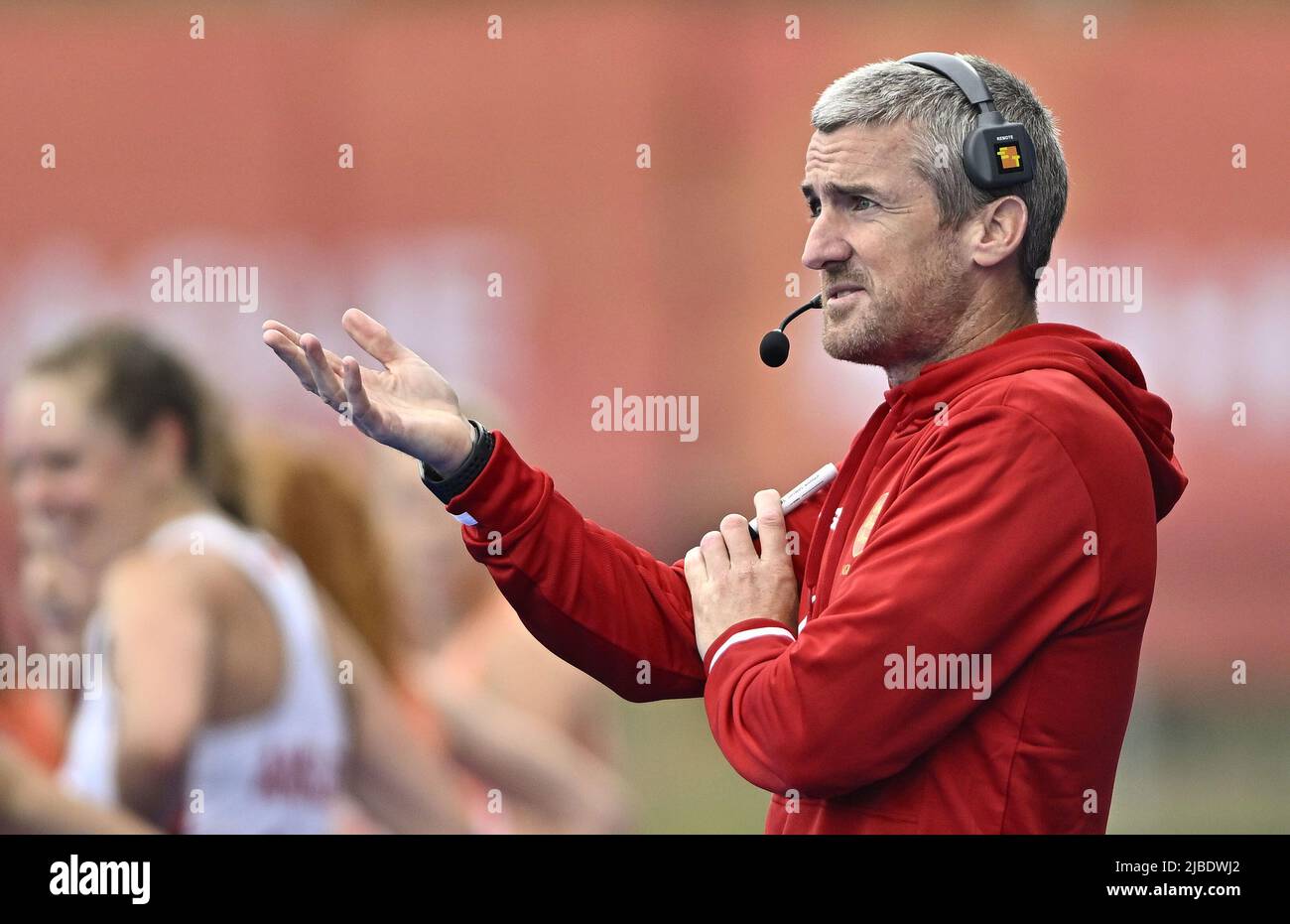 Stratford, United Kingdom. 05th June, 2022. England V Netherlands Womens FIH Pro League. Lee Valley Hockey centre. Stratford. England coch David Ralph during the England V Netherlands Womens FIH Pro League hockey match. Credit: Sport In Pictures/Alamy Live News Stock Photo