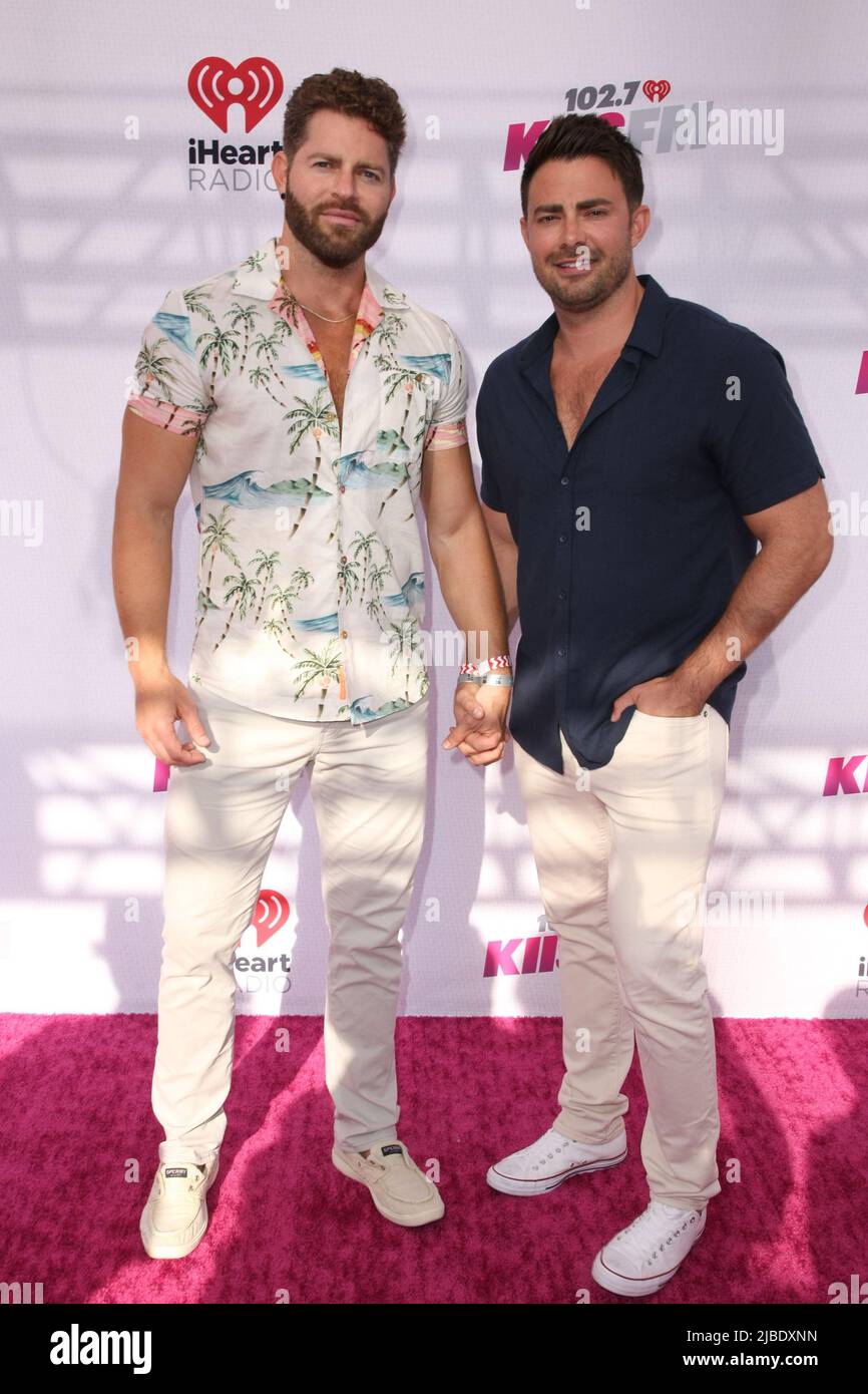 Jaymes vaughan and jonathan bennett hi-res stock photography and images