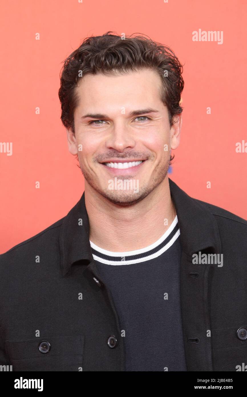 Gleb Savchenko attends the 2022 MTV MOVIE & TV AWARDS UNSCRIPTED at