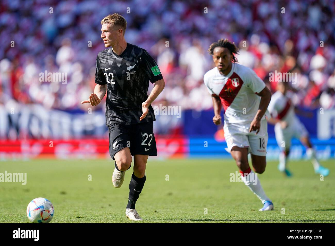 Barcelona, Spain. June 5, 2022, Niko Kirwan of New Zealand during the friendly match between Peru and New Zealand played at RCDE Stadium on June 5, 2022 in Barcelona, Spain. (Photo by Bagu Blanco / PRESSINPHOTO) Stock Photo