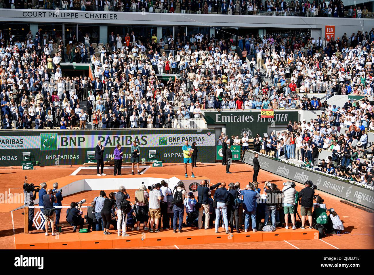 Court philippe chatrier, french open hi-res stock photography and images -  Page 2 - Alamy